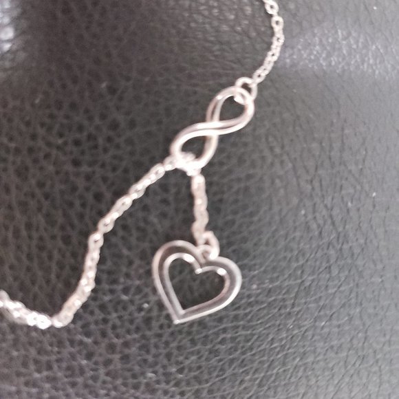 Annis Munn Forever Love Sterling Silver Necklace - Picture 2 of 6